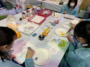 珪藻土の抜き絵体験