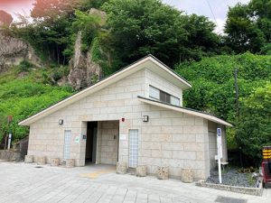 公衆トイレ